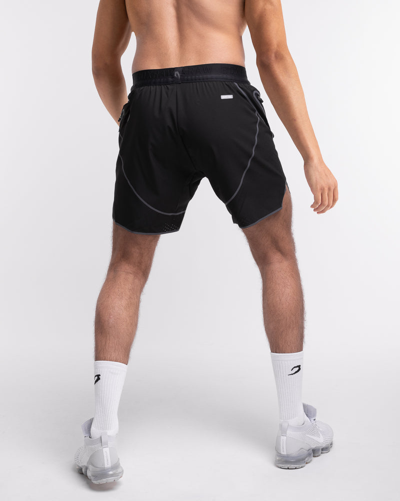 Wilde 5" Shorts - Black