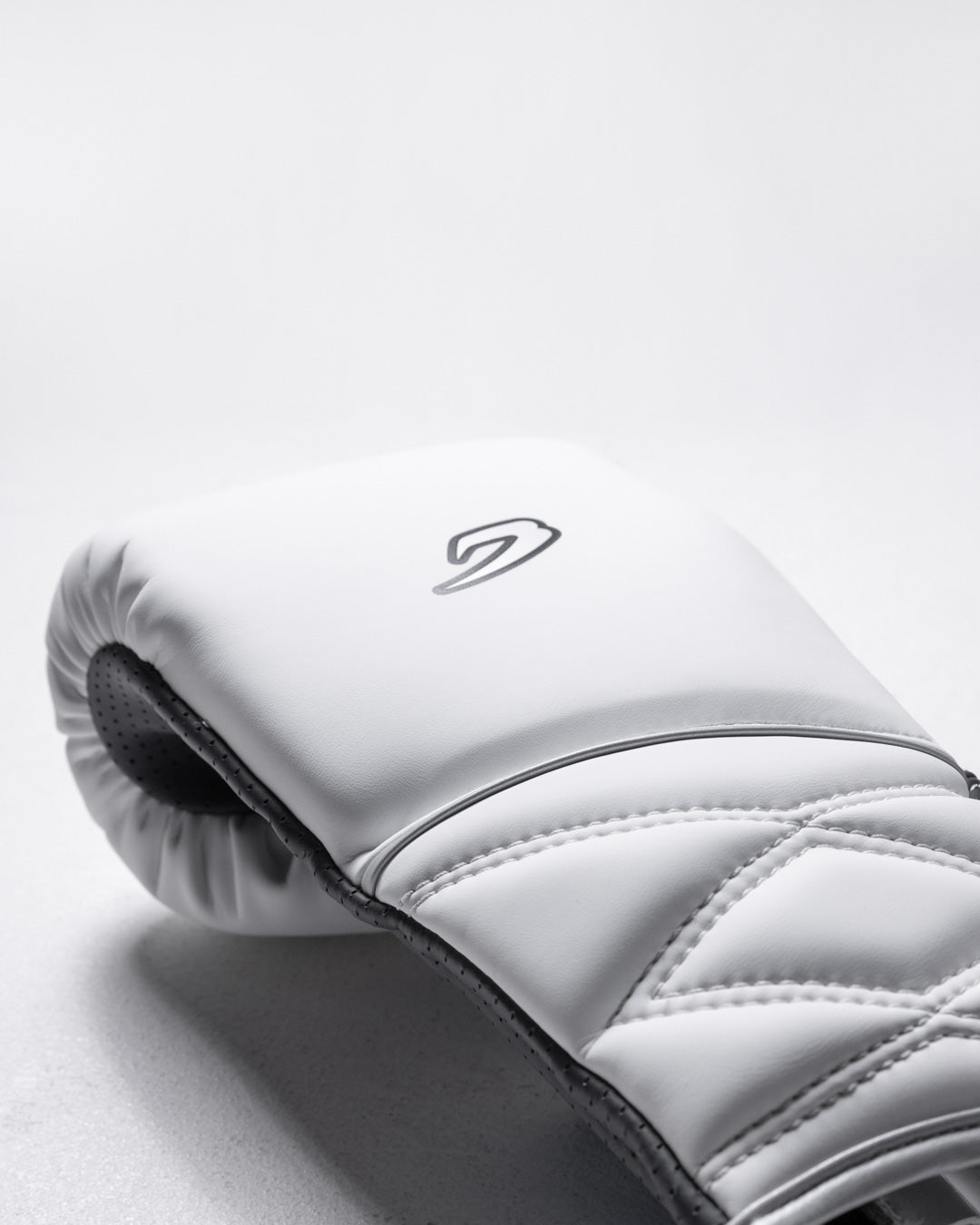 Strike-Three Lace Boxing Gloves - White/Black