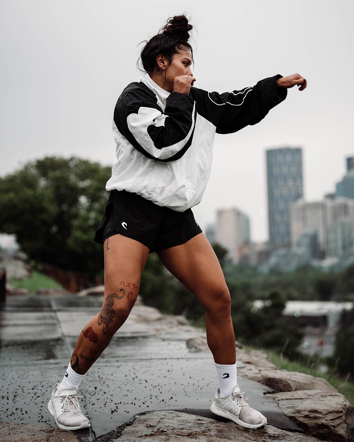 Womens Tunero Track Jacket - White/Black | BOXRAW