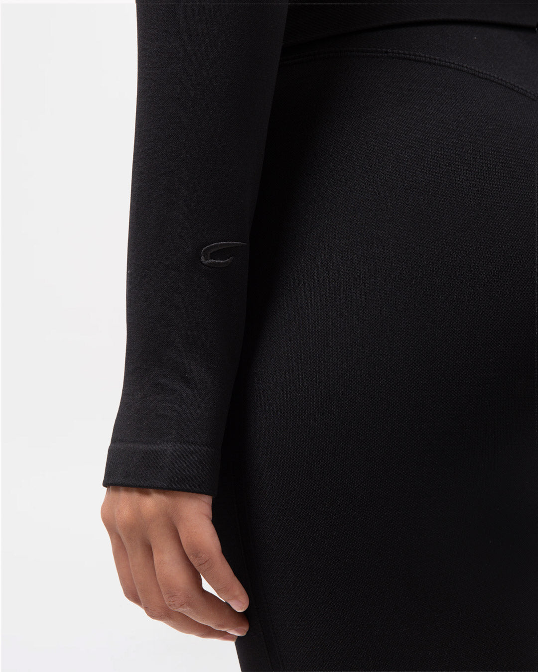 Giselle Seamless Long Sleeve T-Shirt - Black